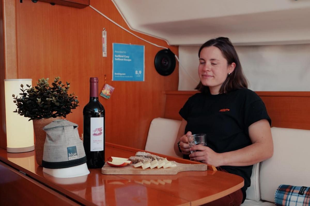 Surfbird Cozy Sailboat Escape Hotel Lisboa Екстериор снимка